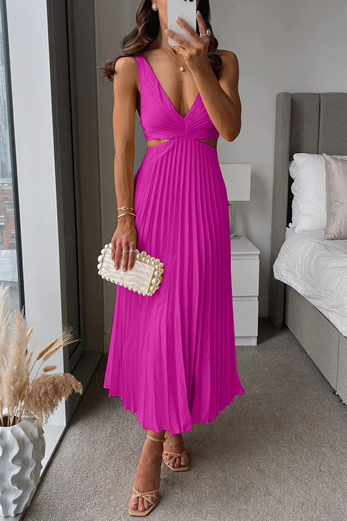 EVA™ | Cut Out Waist Sleeveless Pleated Maxi Dress