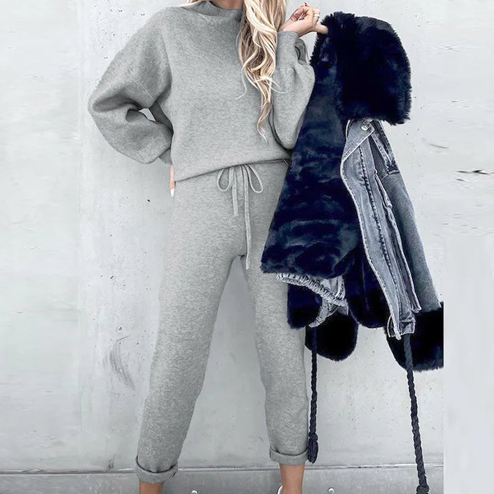 Frieda™ - Sweater and Pants Set