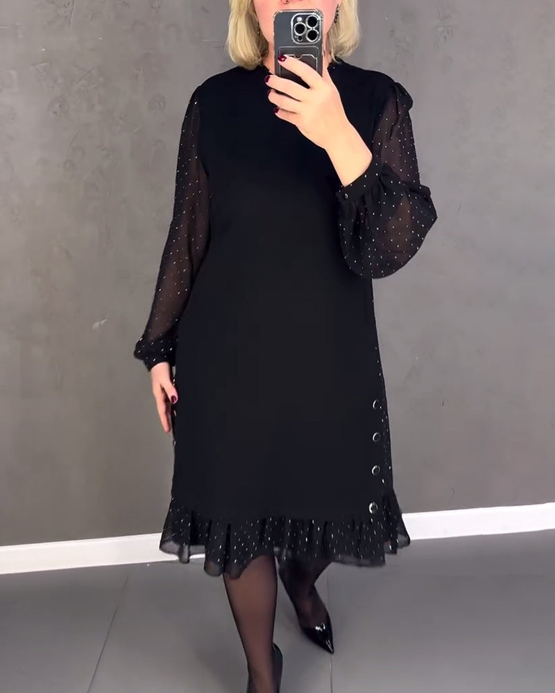 Elegant dress with long sleeves and polka dots