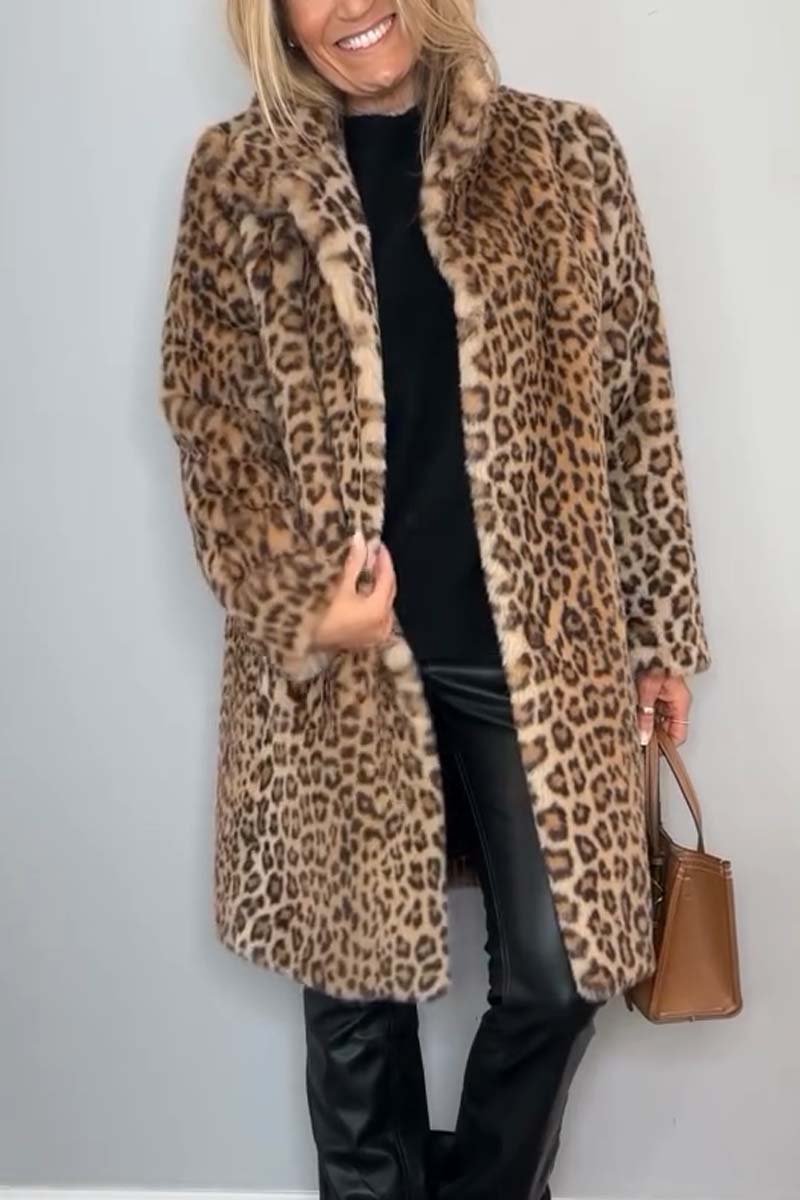 Valentina - Classic Women's Winter Coat with Leopard Print